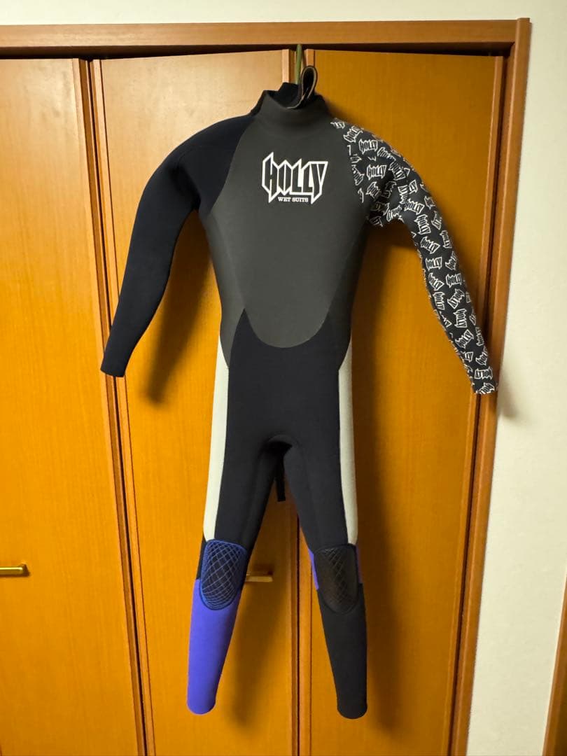 セミドライウェットスーツHOLLY 身長140〜150センチ向け　子供　キッズ FELLOW セミドライ ウェットスーツ キッズ 5×3mm バックジップ スキン
