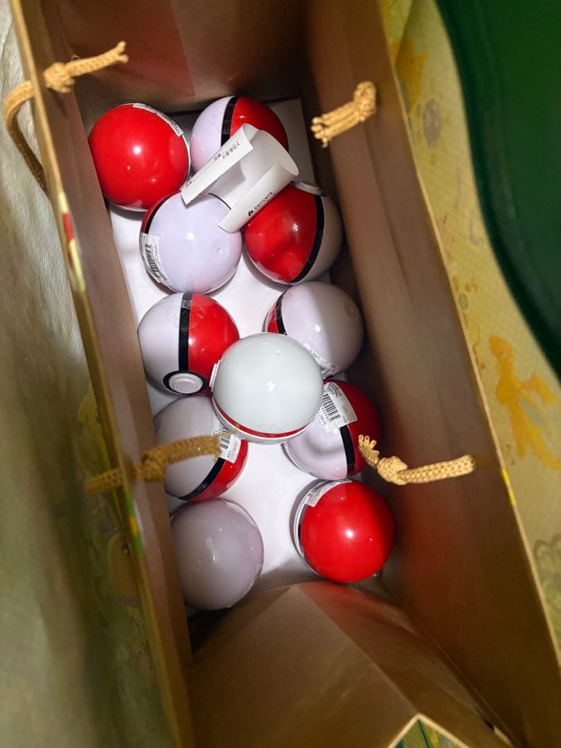 新品】ポケパークカントー ピンバッジ 10個セット＋プレミアボール