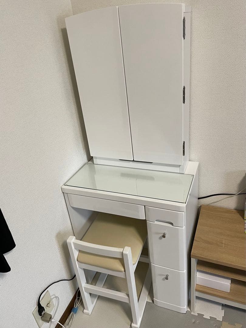 ニトリ 三面鏡 鏡台 ドレッサー 白 北欧風 洋風 - メルカリ