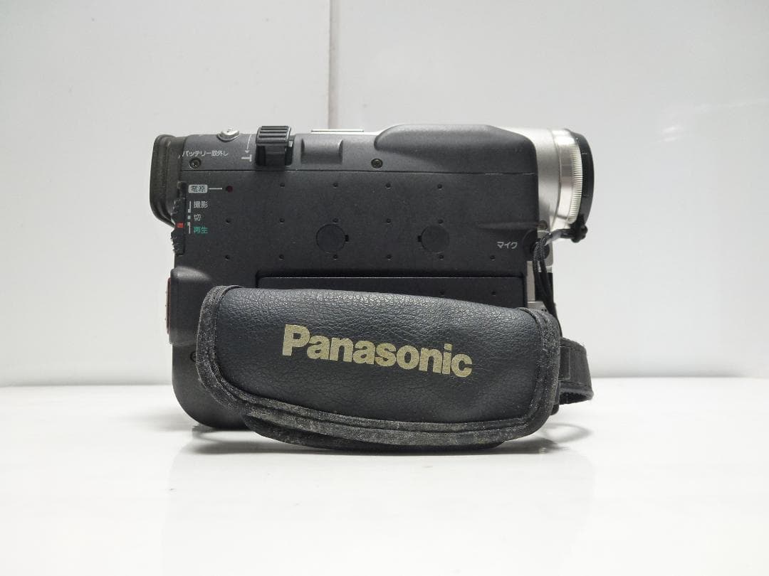 希少 動作品 Mini DV パナソニックビデオカメラ NV-DS9