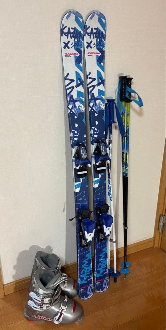 【中古】KAZUMA SPAX Jスキー板126cm、ブーツ、ストックセット KAZAMA カザマ スキー板/ストック セット SPAX-J ROCKER - メルカリ