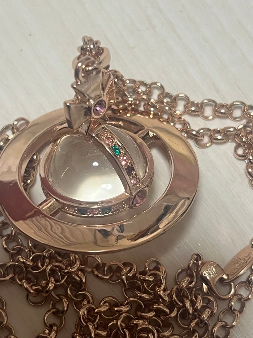 ヴィヴィアン　スモールオブネックレス　ピンクゴールド ヴィヴィアン ネックレス オーブ ピンクゴールド レディース シンプル