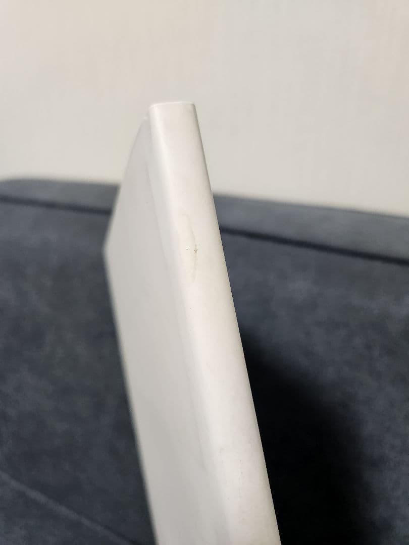 kim jones キム・ジョーンズ直筆サイン入り 限定版写真集 - メルカリ