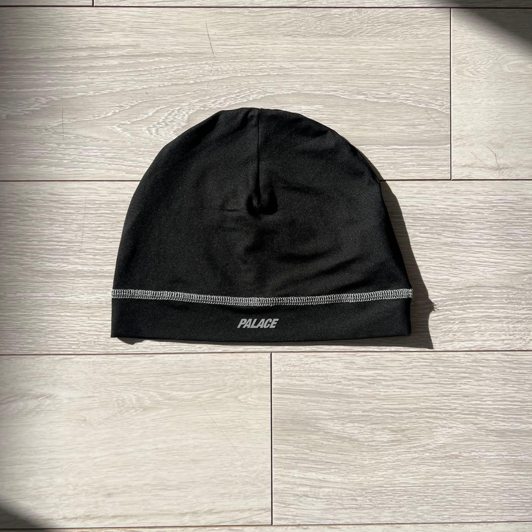 PALACE SKATEBOARDS ブラックニット帽 PALACE（パレス） x MAHARISHI マハリシ NO CUFF BEANIE ノー カフ