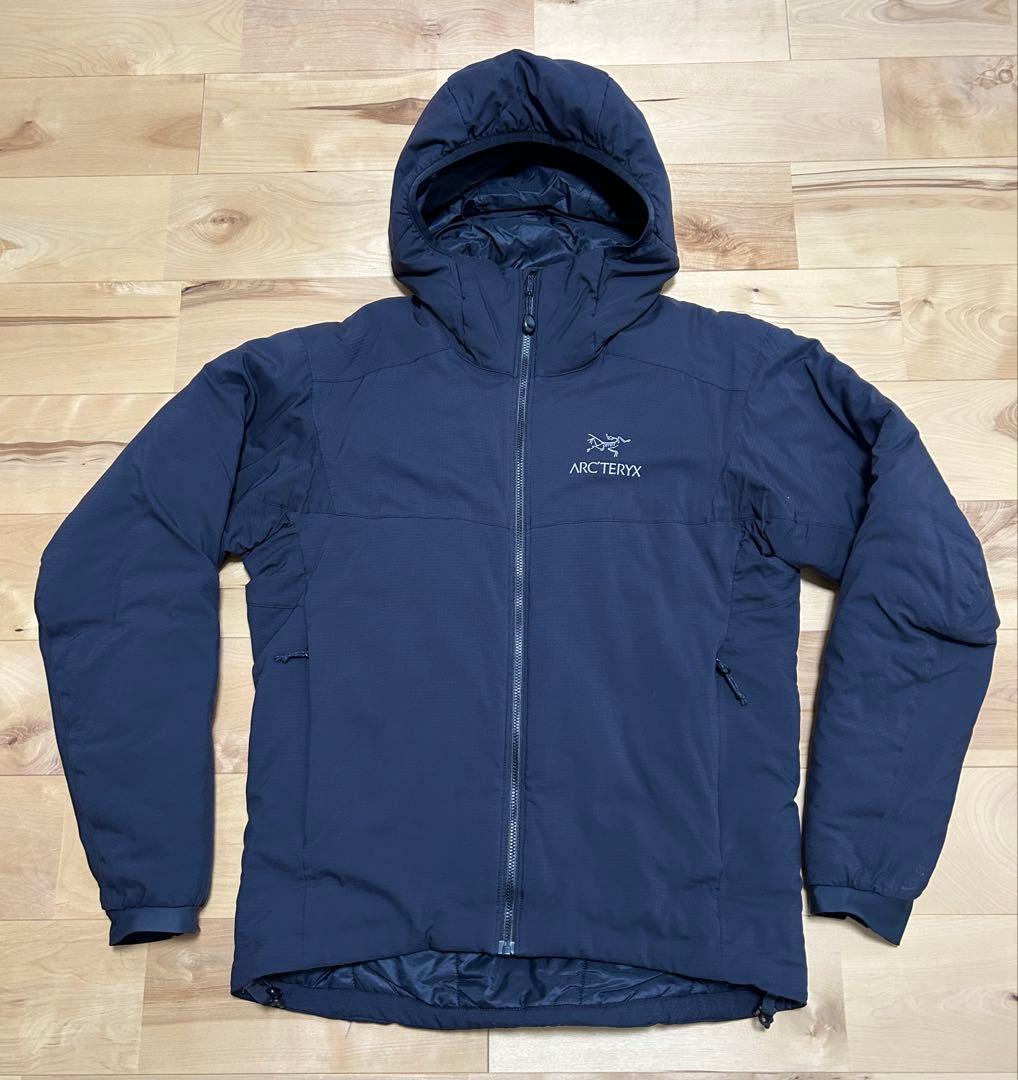 ARC'TERYX アークテリクス atom アトム ar hoodyフーディー 212-atomarhoody-black-top.jpg?