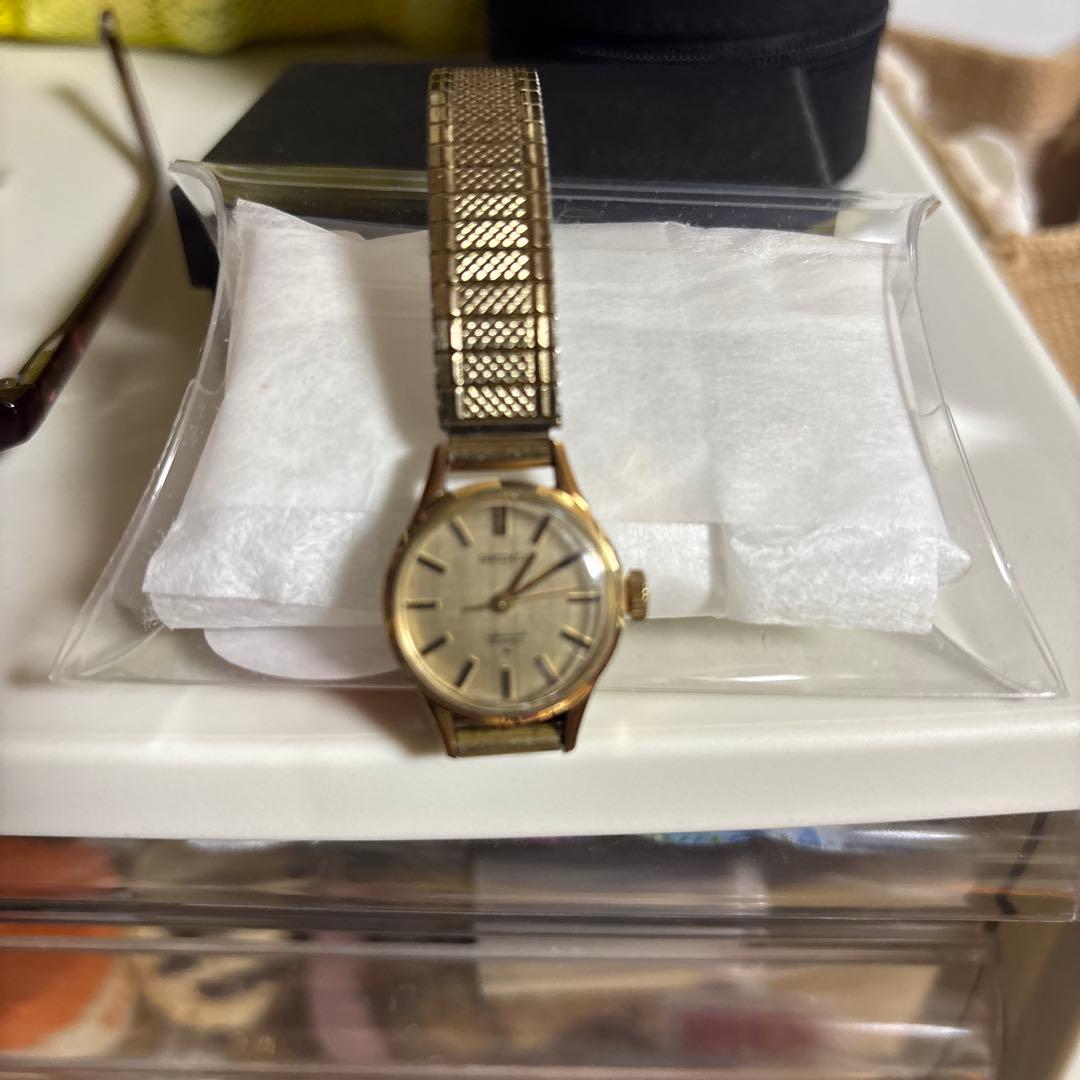 SEIKOゴールドメッシュバンド ゴム手巻き時計 - メルカリ