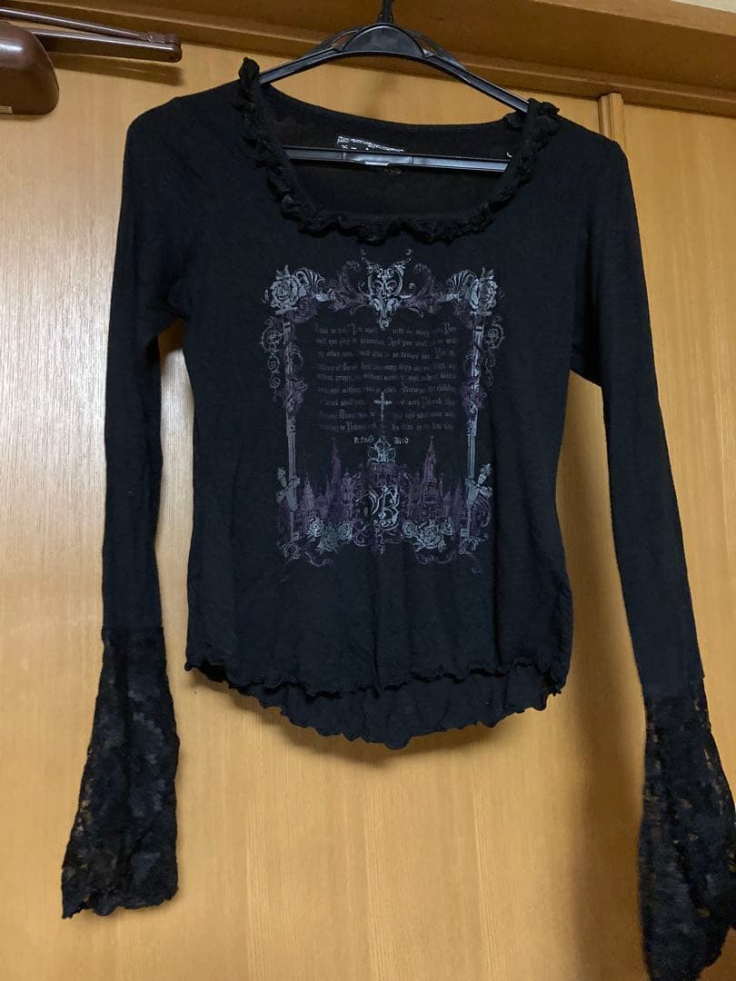 v*i様 h.Naoto Blood 黒の長袖カットソー レース付き - メルカリ
