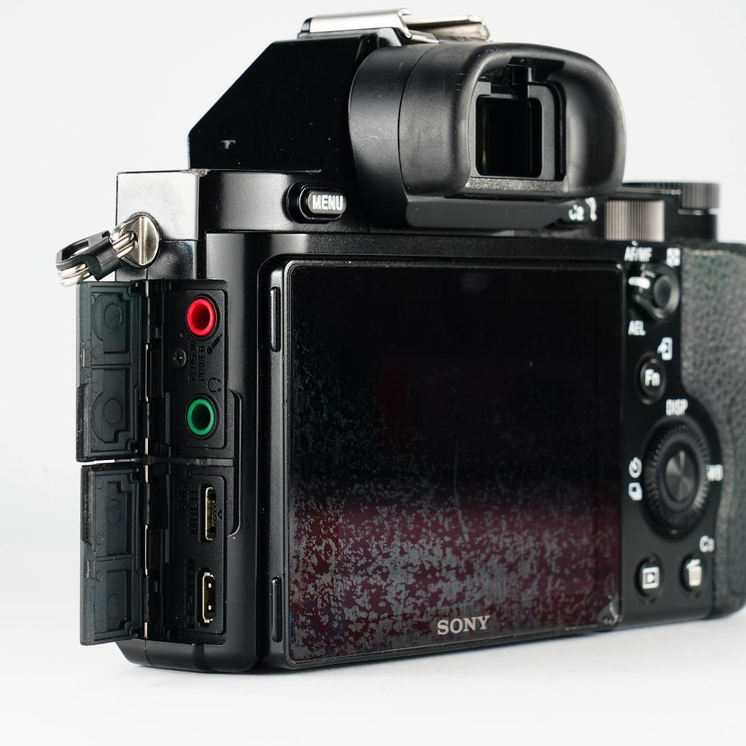魔法のカメラ☆SONY α7S☆12,895回完動美品ILCE-7S 564 - メルカリ