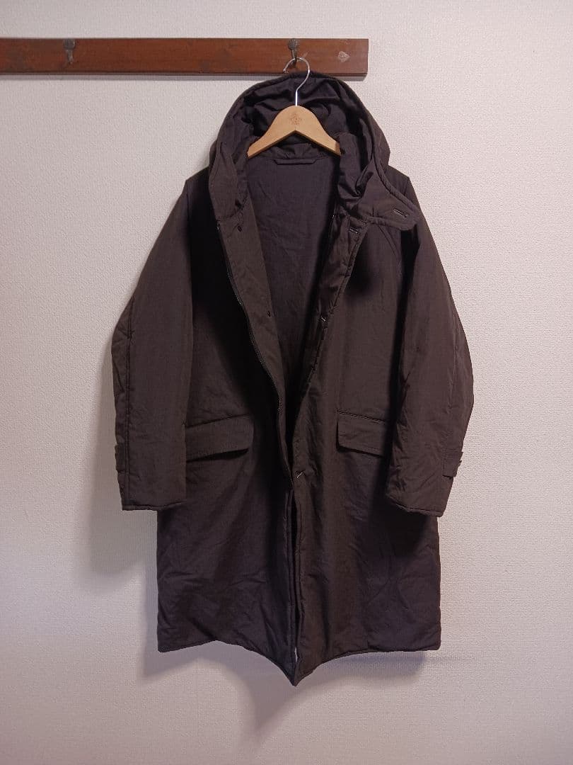 comoli 20AW Insulation Hooded Coat 美品 COMOLI/コモリ】より【Insulation Hooded Coat】の買取入荷のお知らせ