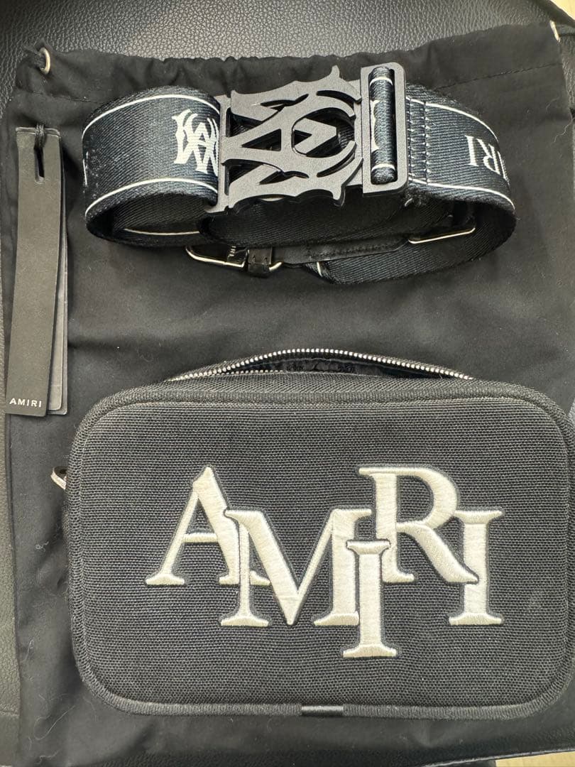 AMIRI ショルダーバッグ　ブラック AMIRI アミリ レザー クロスボディ ショルダーバッグ ブラック