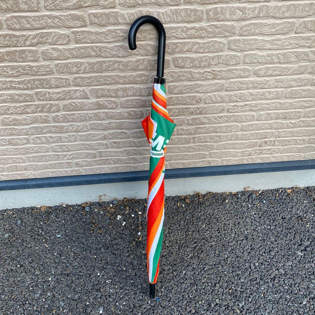香港限定】セブンイレブン ロゴ入り カラフル雨傘 - メルカリ
