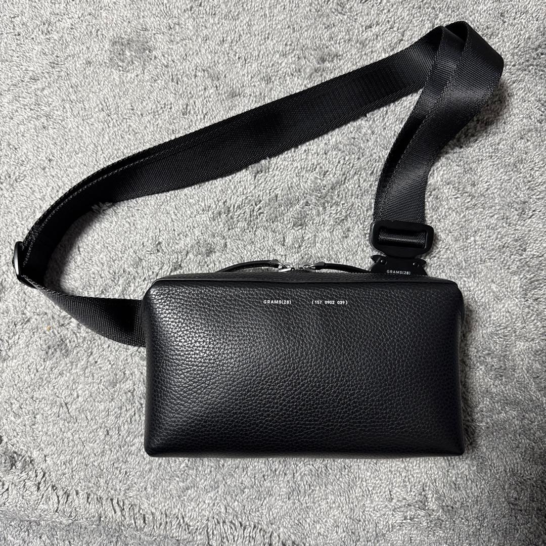 [GRAMS28] 157 エッセンシャル・クロスボディバック 157 Essential Sling - GRAMS28