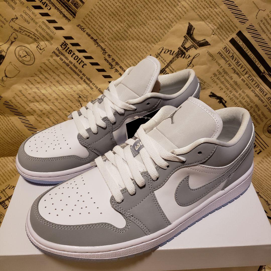 24.0㎝ ナイキ ウィメンズ エアジョーダン1 ロー 