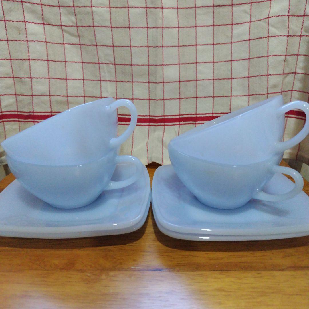 ファイヤーキング ブルー チャーム カップ & ソーサー ４客セット ファイヤーキング ブルー チャーム カップ & ソーサー 4客セット