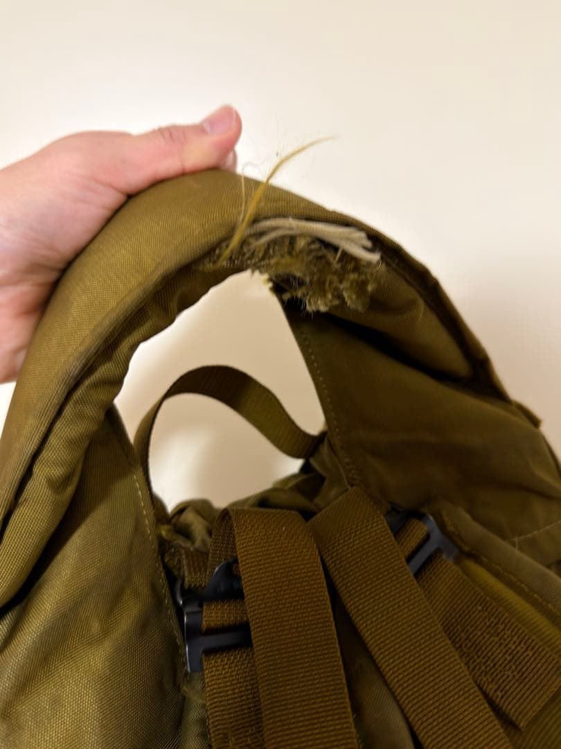 激レア)dezert デザート 田口成彦 オリーブ色 バックパック - メルカリ