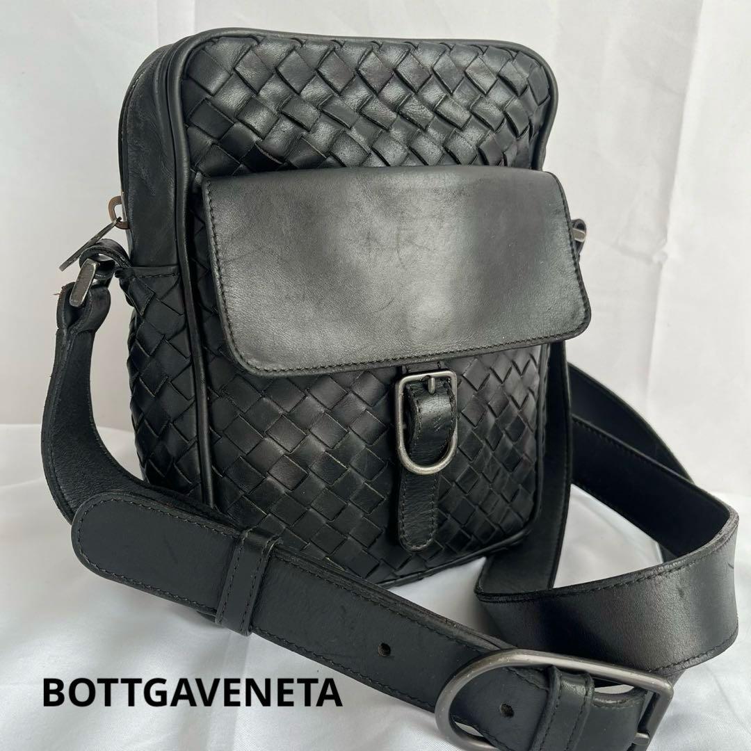 ✨️極美品✨️ BOTTGAVENETA イントレチャート ショルダーバッグ　黒 イントレチャート ショルダー バック ブラック 黒[609407 VCPP5 8648