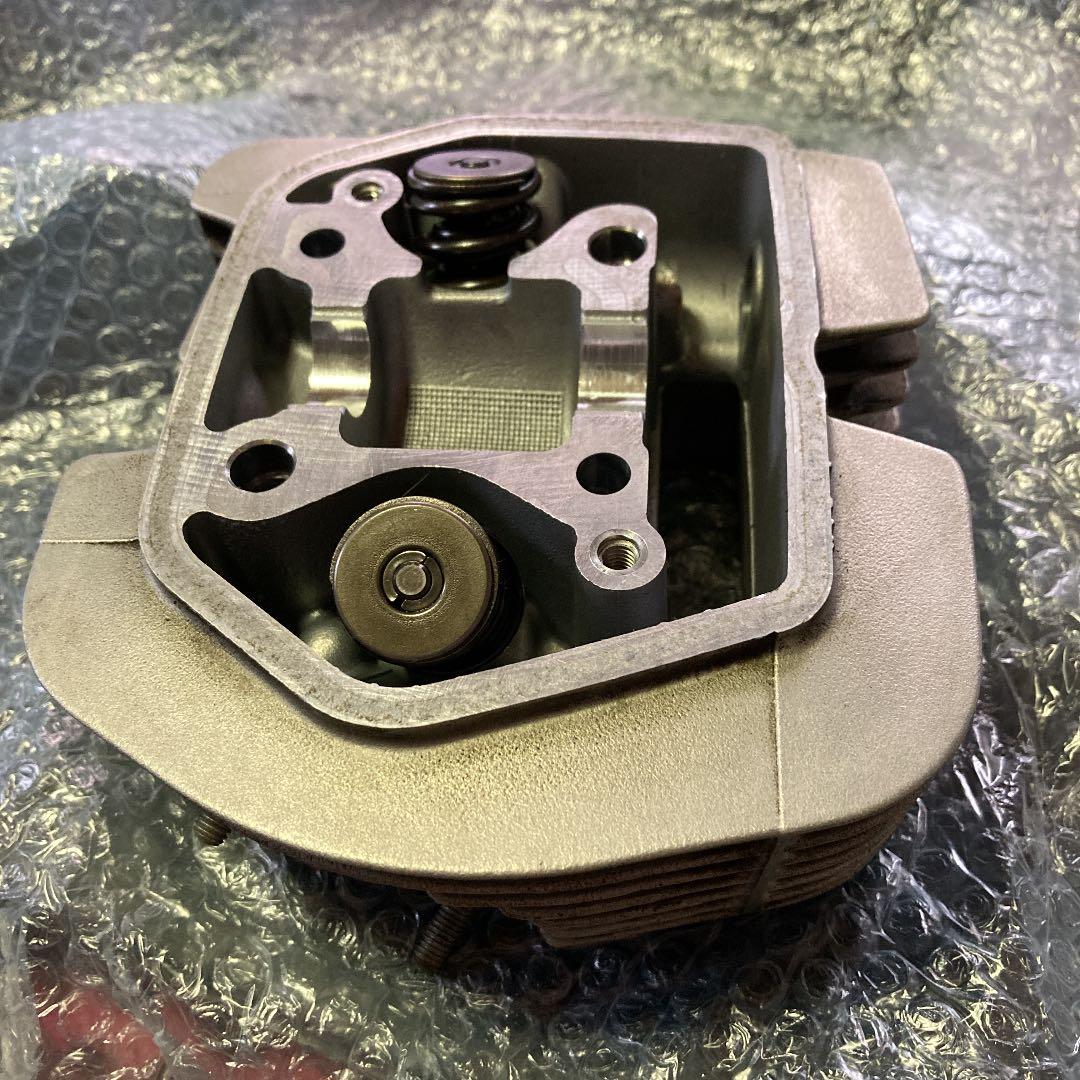エイプ100純正シリンダーヘッドASSY - メルカリ