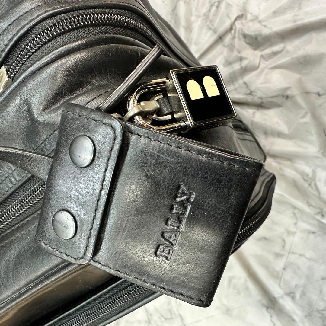 ✨美品✨BALLY レザー 鍵付 キャリーバッグ ケース トレスポ 機内