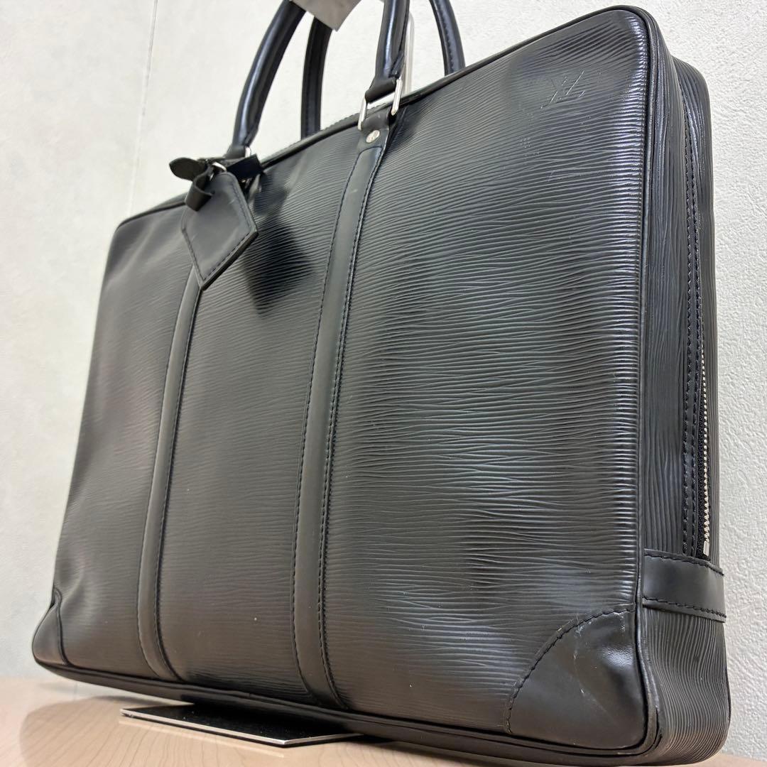 Louis Vuitton ルイヴィトン エピ ポルトドキュマン ヴォワヤージュ 楽天市場】【バッグ】LOUIS VUITTON ルイ ヴィトン エピ ポルト