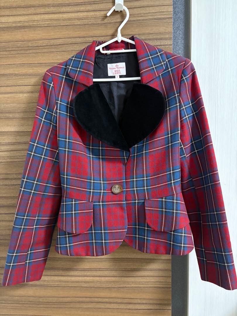 ヴィヴィアンウエストウッド ラブジャケット サイズ2 美品 ヴィヴィアンウエストウッド ラブジャケット ブラック サイズ2