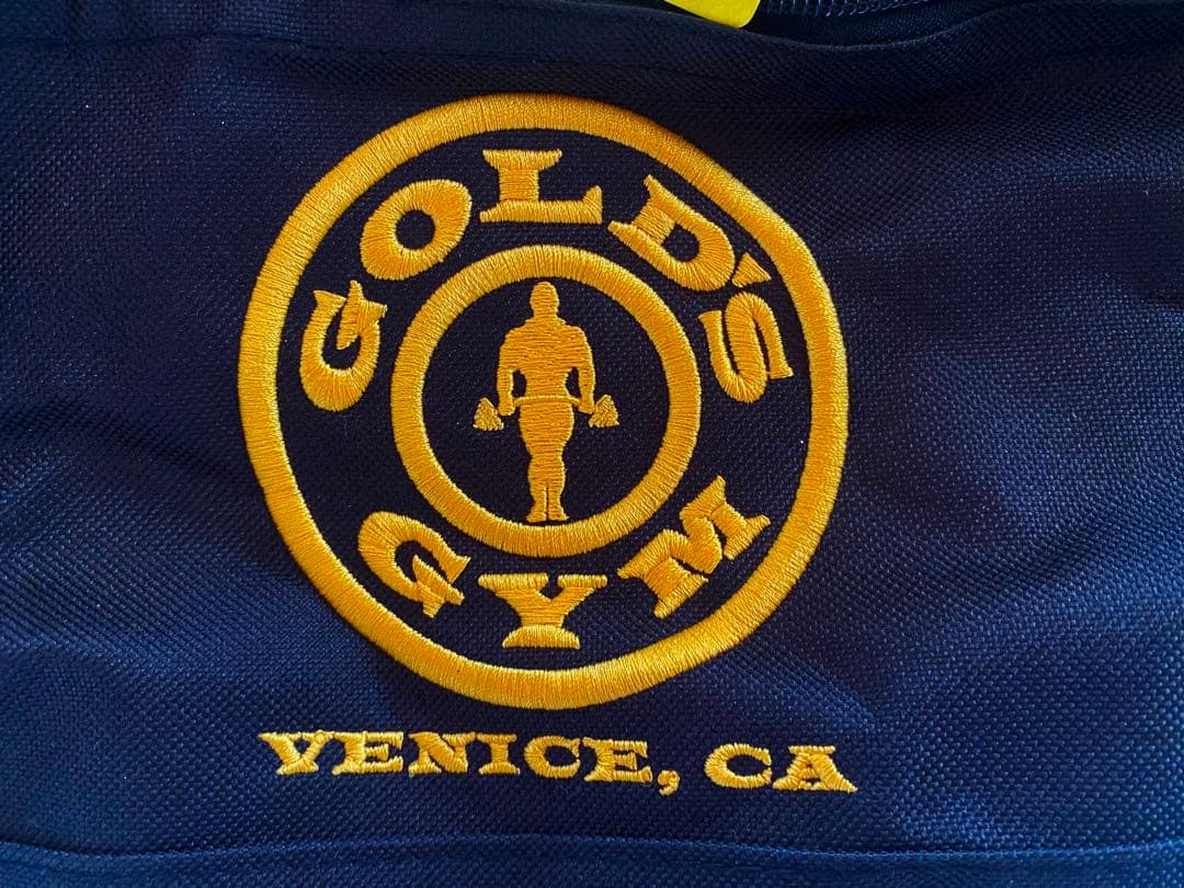 ゴールドジムGold's Gym☆ダッフルバッグLA本部限定☆中サイズ未使用