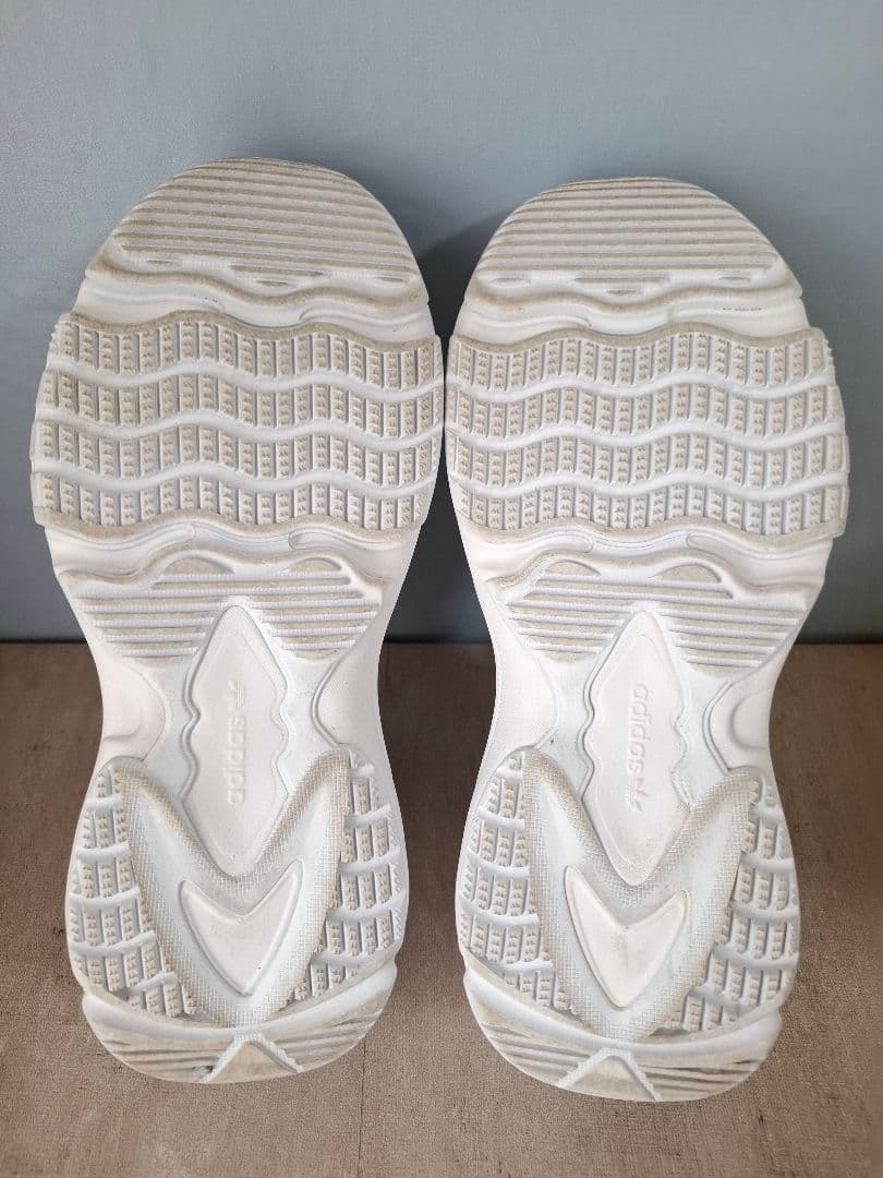 adidas OZGAIA 25.5cm アディダス オズガイア 厚底スニーカー