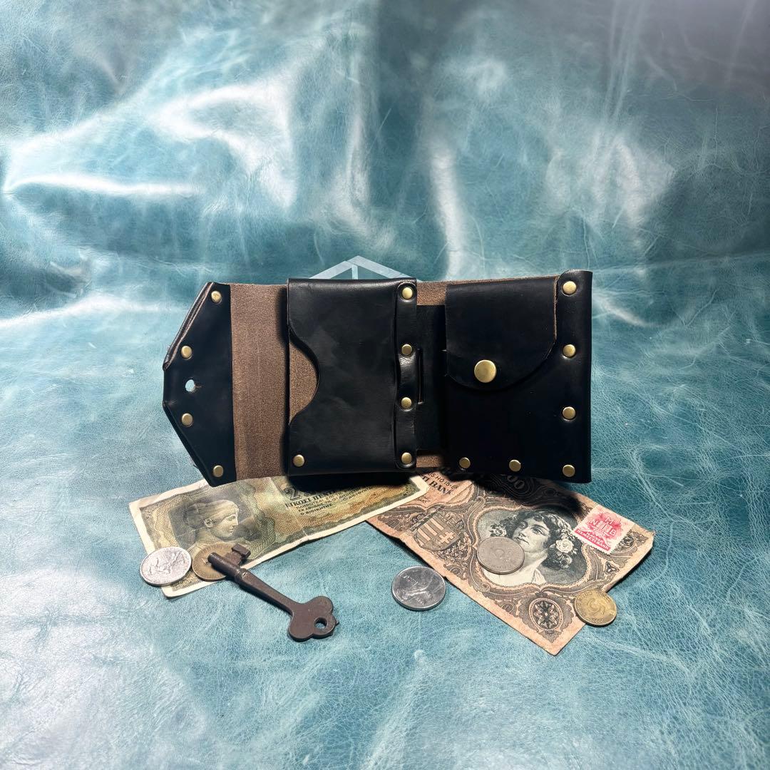 コンパクト　革　財布　クロムエクセル　レザー　黒色　ギボシ　真鍮　ハンドメイド① コンパクト 革 財布 クロムエクセル レザー 黒色 ギボシ 真鍮