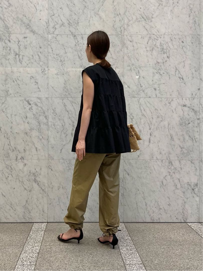 トゥモローランドバッカBACCA シャイニングタイプライターカーゴパンツ