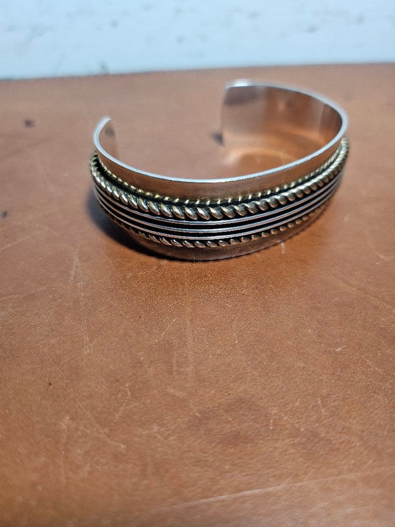 ゆ*う様 レア TOM HAWK 2ライン12KGFツイストロープバングル ナバ