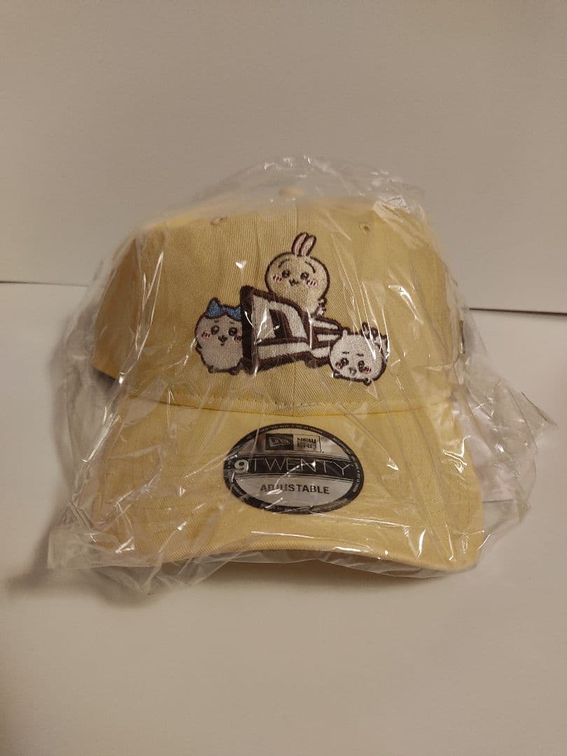 ニューエラ　キャップ　ちいかわ　うさぎ　はちわれ ちいかわ」ハチワレ、うさぎ達が盛り盛り♪ キャップやTシャツ
