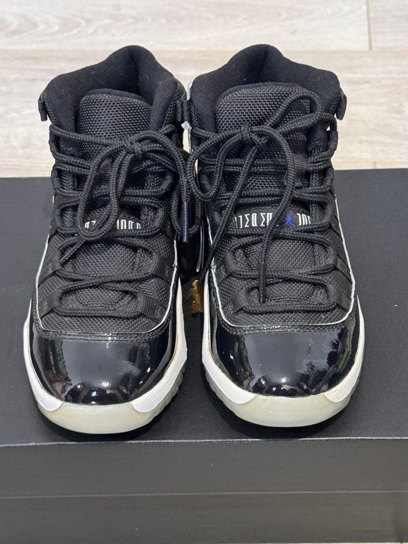 エアジョーダン11 RETRO SPACE JAM 19㌢ Nike Air Jordan 11 Retro “Space Jam”が映画公開30周年記念で12月12日