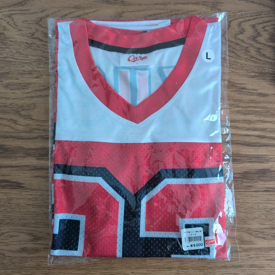 カープ 菊池涼介選手 2026 アメフト風Tシャツ Lサイズ 限定 - メルカリ