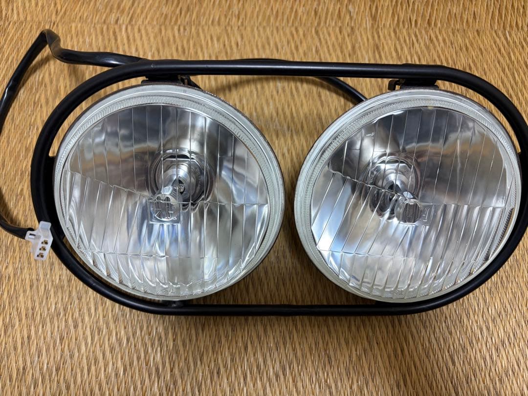 ズーマー デカ目LEDヘッドライト - メルカリ