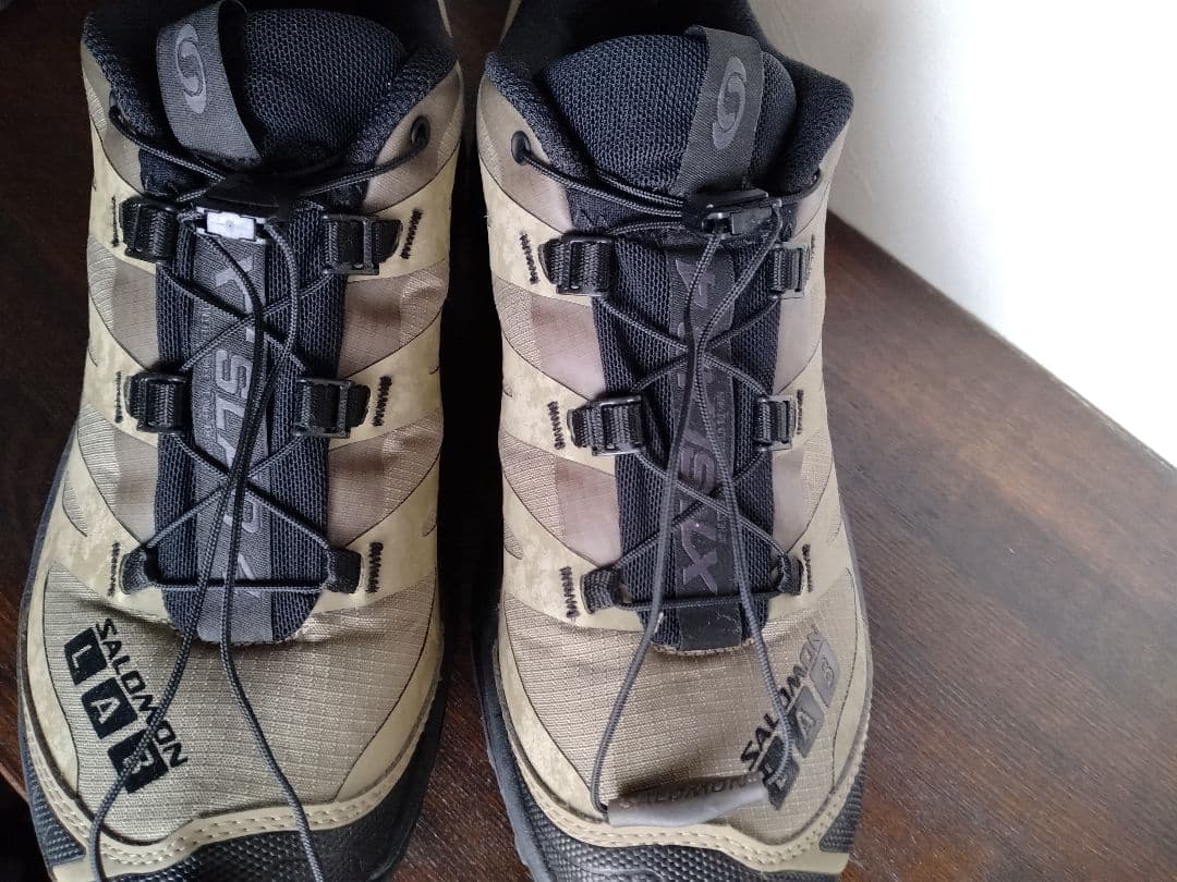 Salomon XT-4 スニーカー オリーブ 24.5cm