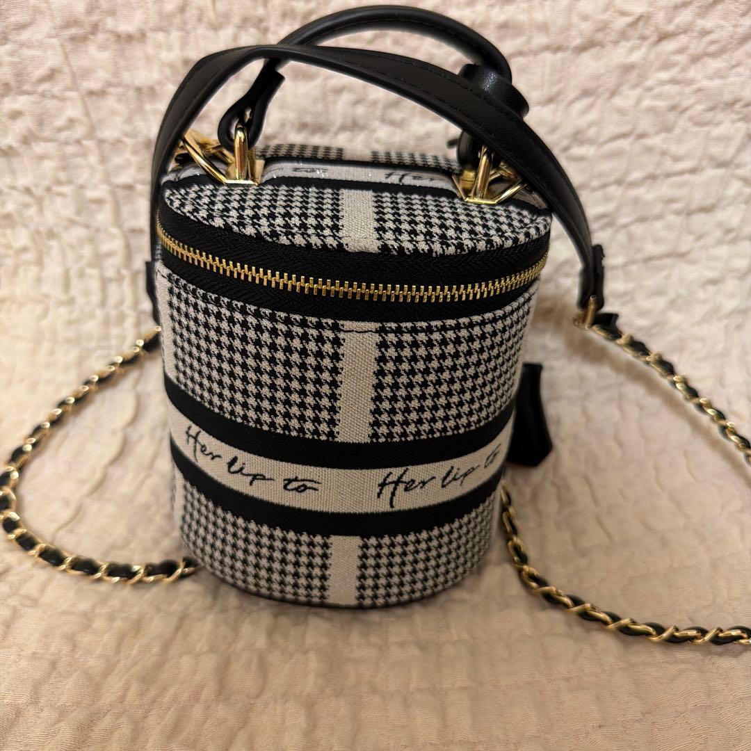 Herlipto Jacquard Mini Vanity Bag - メルカリ