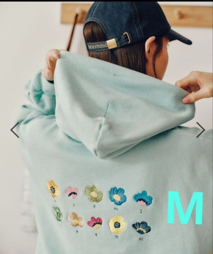 ニコアンド ボーイフレンド フラワープルオーバーフーディー M - メルカリ