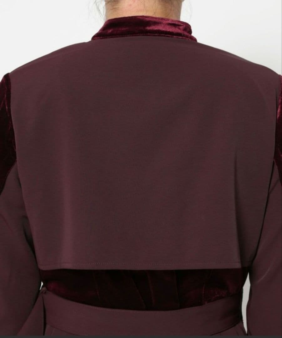 HARE マルチマテリアルプリーツワンピース バーガンディー - メルカリ