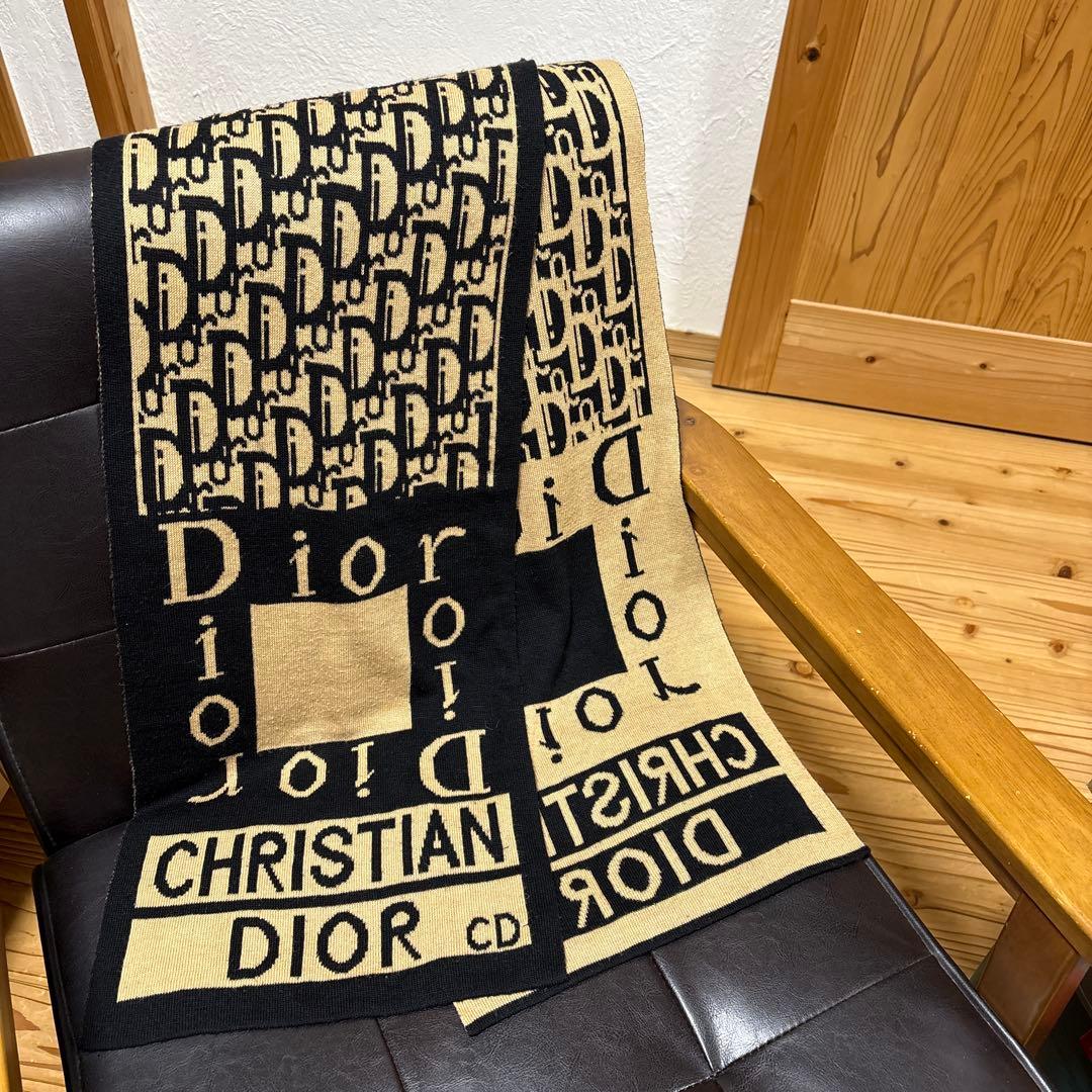 Christian Dior ロゴマフラー 黒/ベージュ - メルカリ