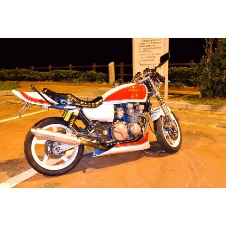 ゼファー400 火の玉Z2仕様 赤白 - メルカリ