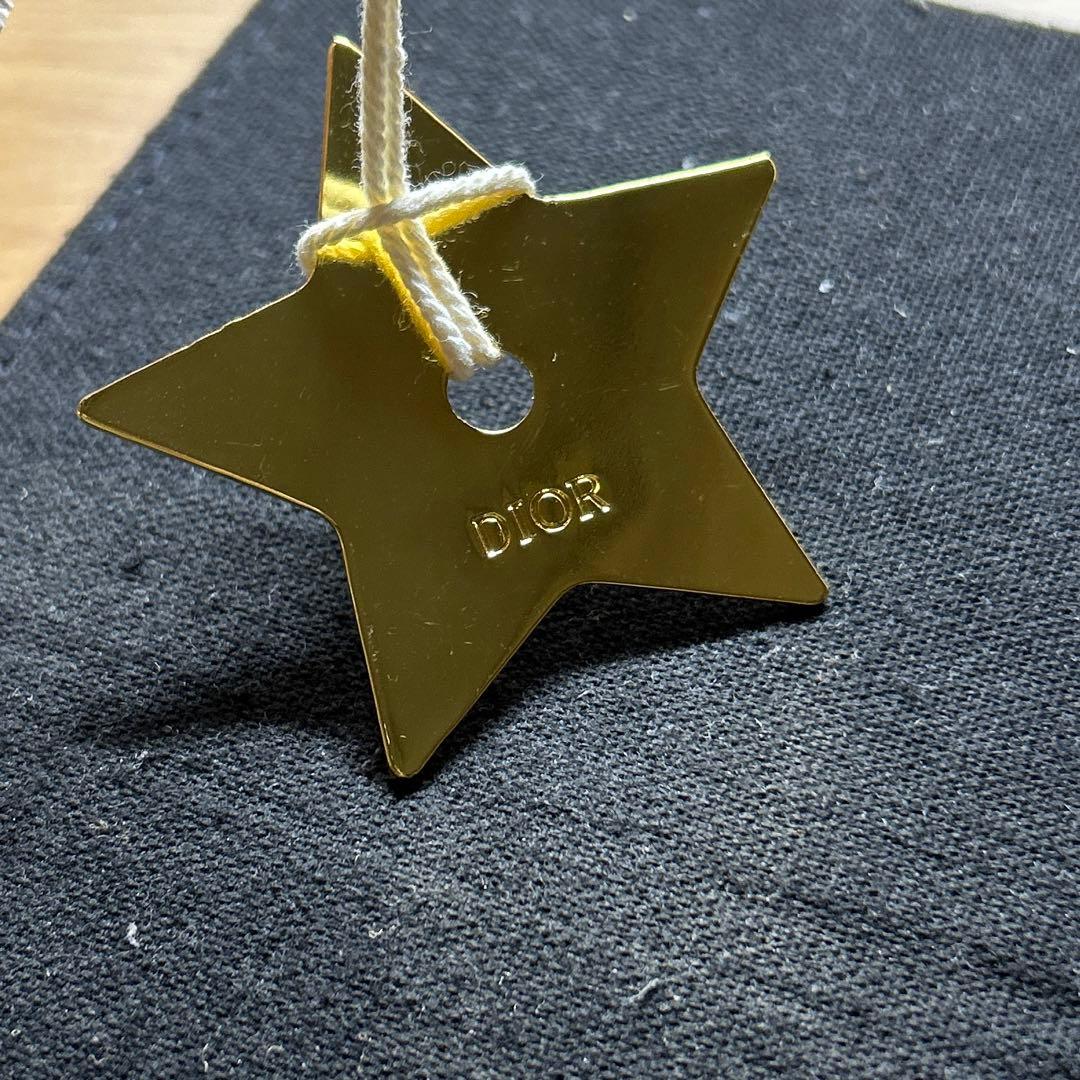 ディオールDior ゴールド スターチャーム 星 ノベルティ非売品 - メルカリ