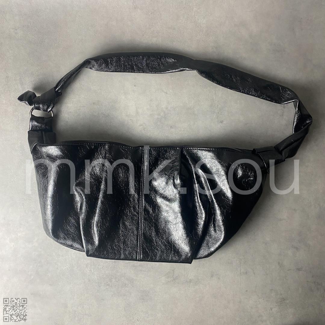 00s archive shoulderbag halfmoon y2k 2 - メルカリ