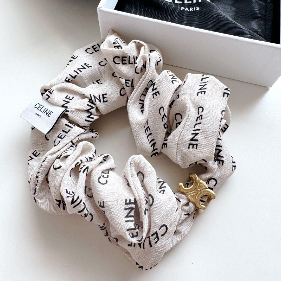 CELINEセリーヌ 正規品 レイユールシュシュホワイト 箱・保存袋（ロゴ