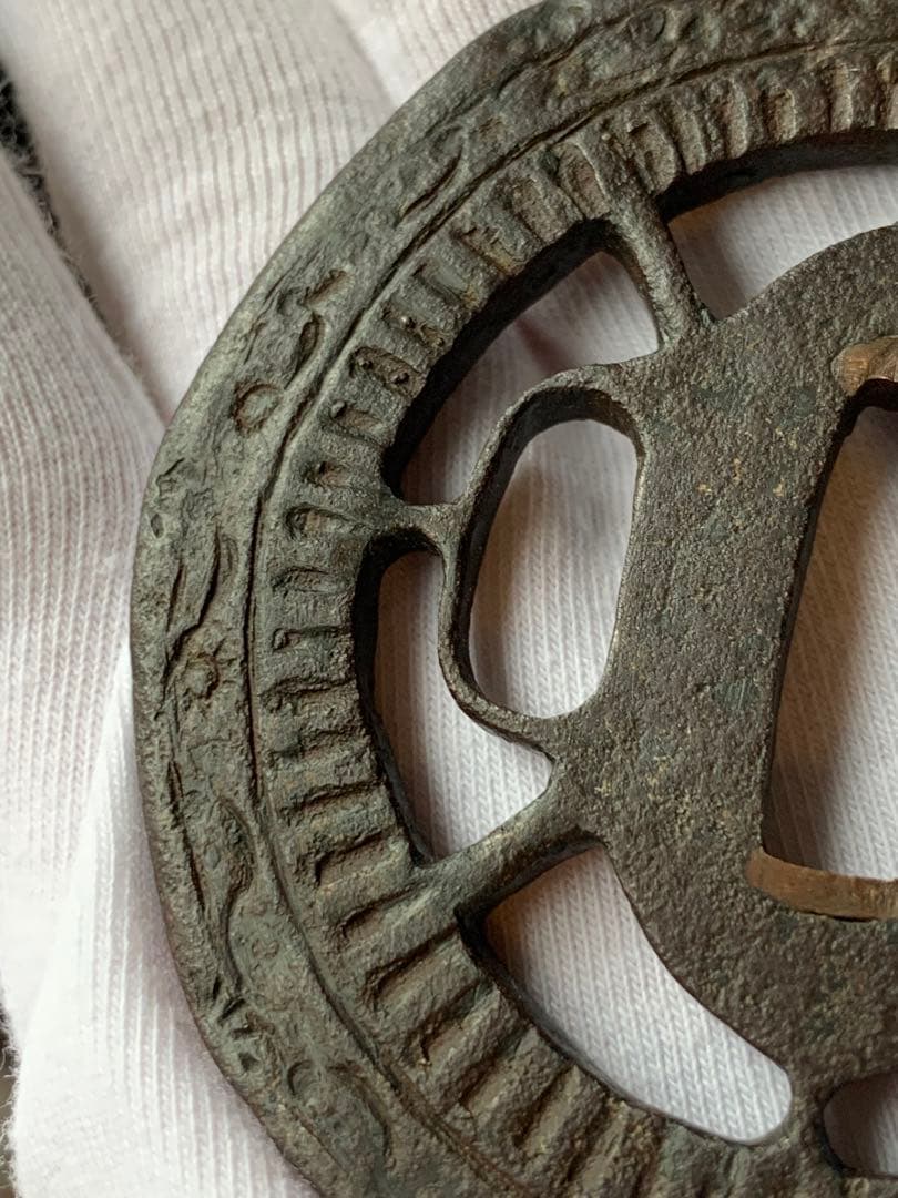 隠れキリシタン 鍔 日本刀 鐔 隠れ切支丹 潜伏 十字架 無銘 江戸時代