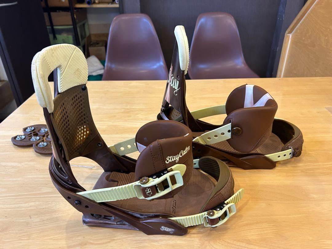 BURTON BINDING STAY CALM Mサイズ