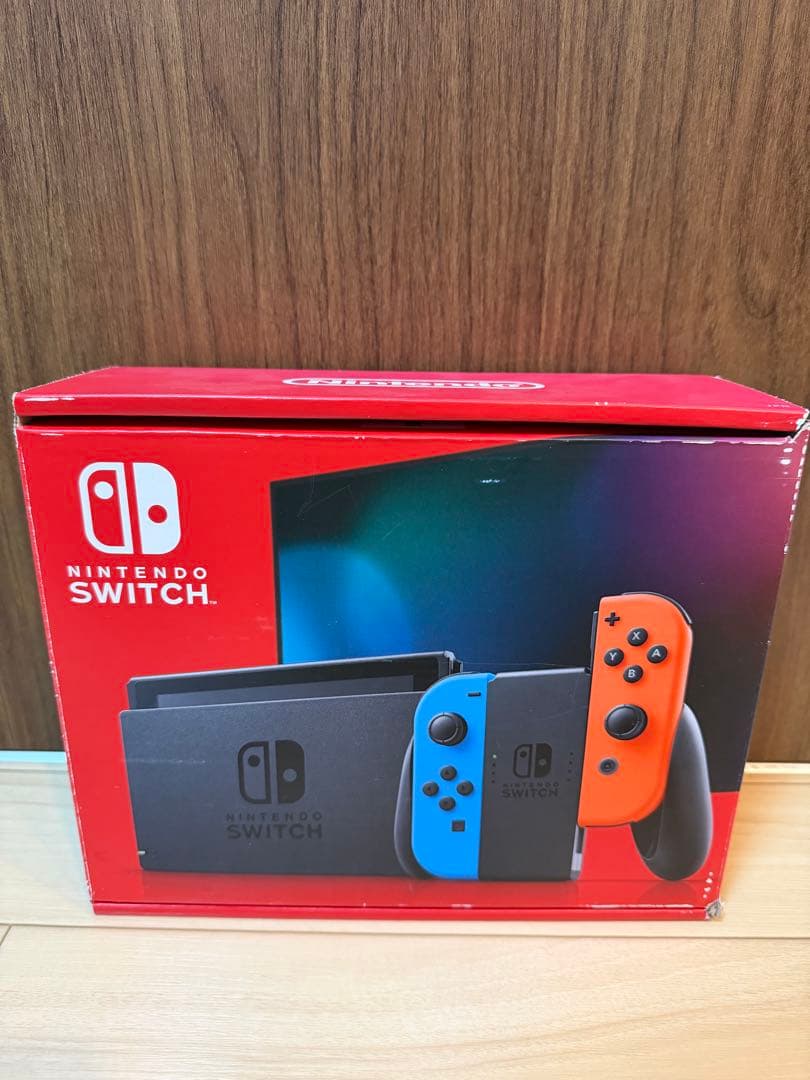 断*中様 Nintendo Switch 本体 青/赤 Joy-Con付き Nintendo Switch Console with Neon Blue and Red Joy-Con, 32GB