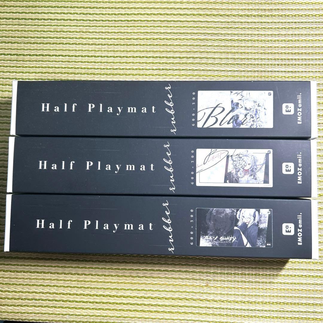 EMOZamii. プレイマット　3本セット　未開封未使用 villain / artist：はや / EMOZamii. プレイマット | amii project
