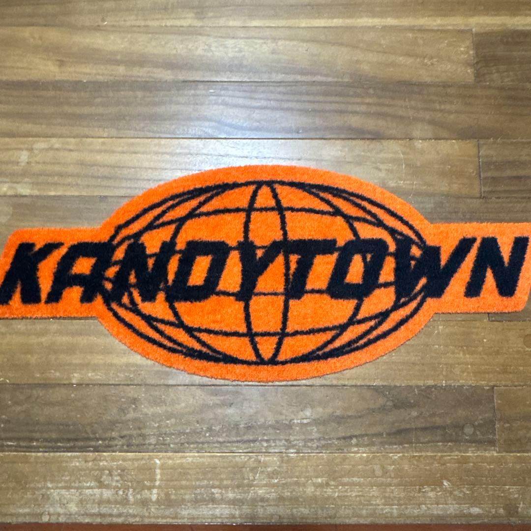 KANDYTOWN ロゴマット 値引不可】KANDYTOWN ORIGINAL LOGO FLOOR MAT ラグマット｜Yahoo