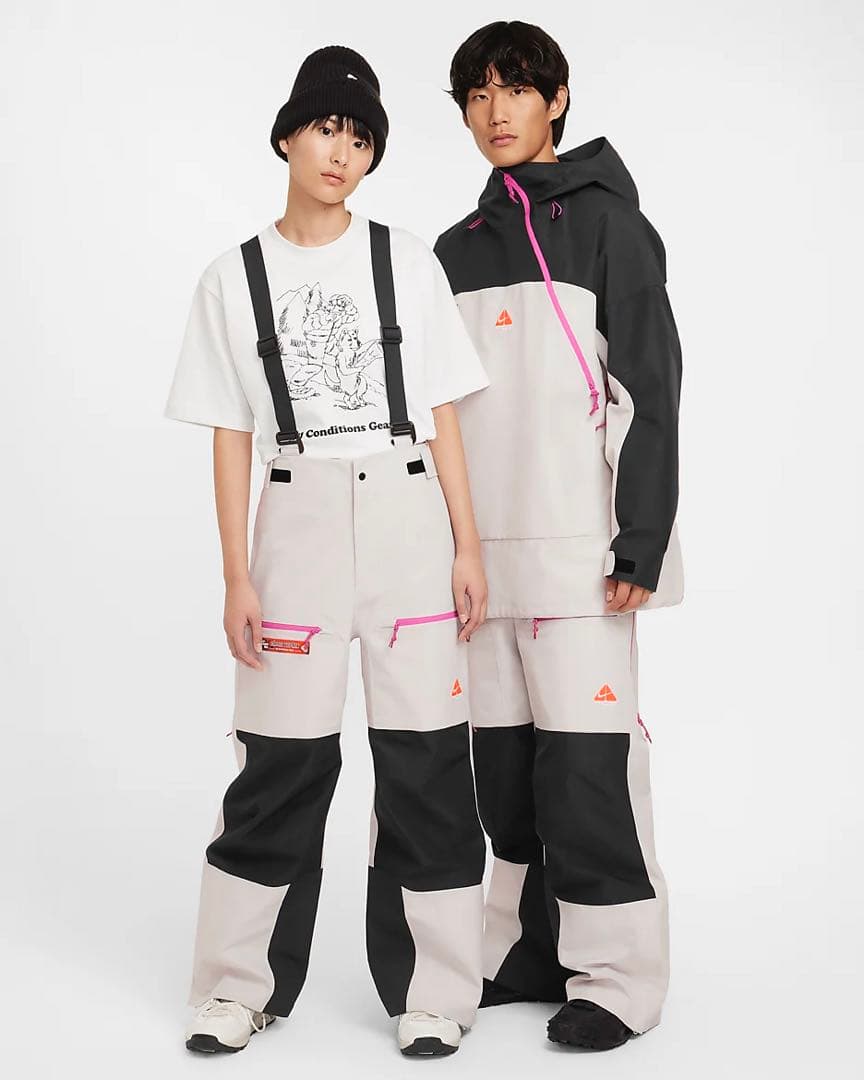 期間限定お値下げ！Nike acg Chena Vortex セットアップ - メルカリ