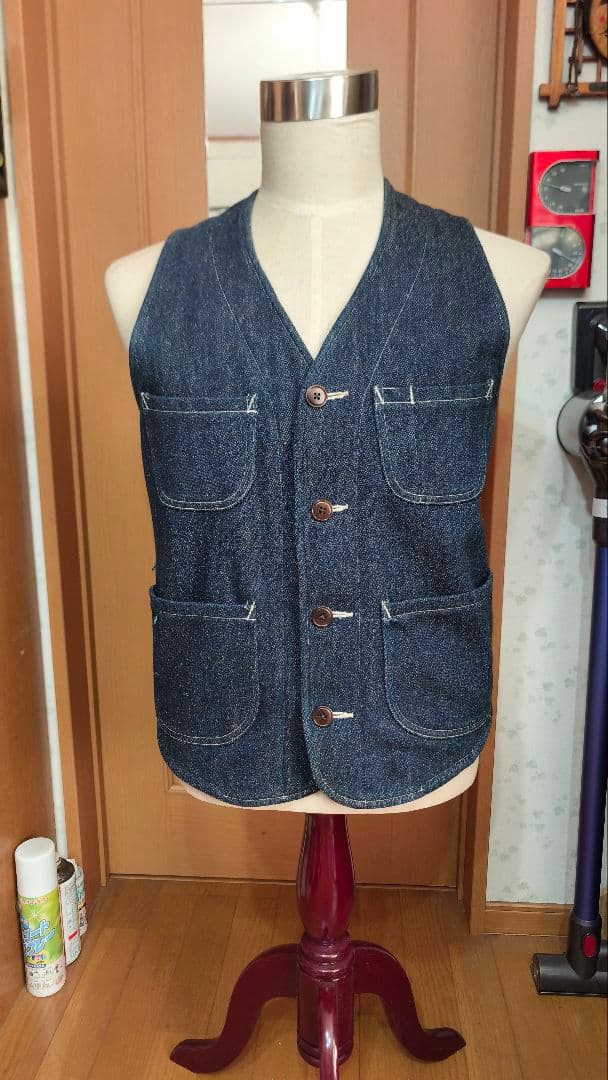 フェローズ デニムベスト　ネップデニム　40 Ｌ Pherrow's】ブランドの世界観をお楽しみいただけるデニムベスト