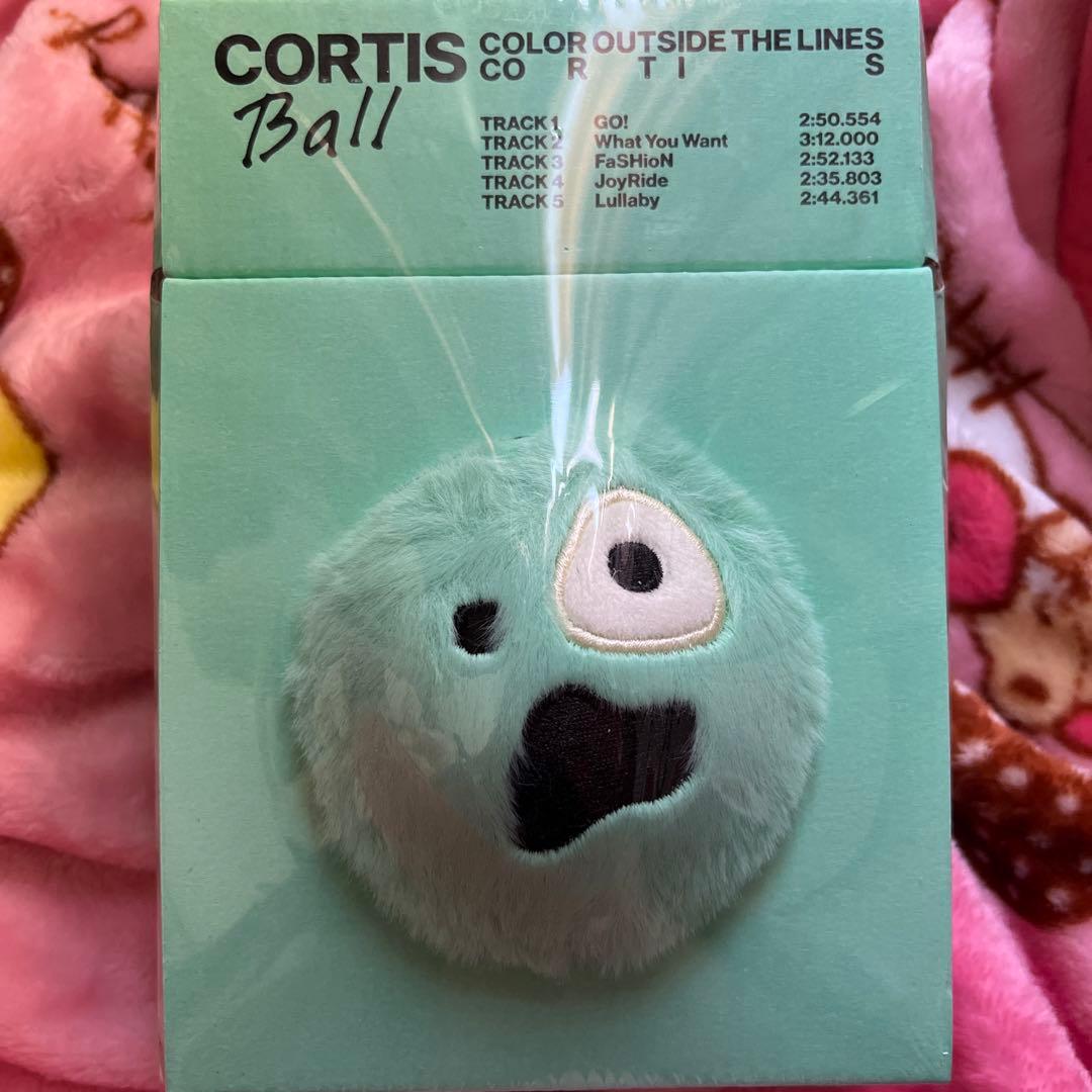 CORTIS コルティス アルバム Ball Ver （ボールver.） CORTIS [COLOR OUTSIDE THE LINES] 1st EP Album BALL Ver/CD+Key Ring